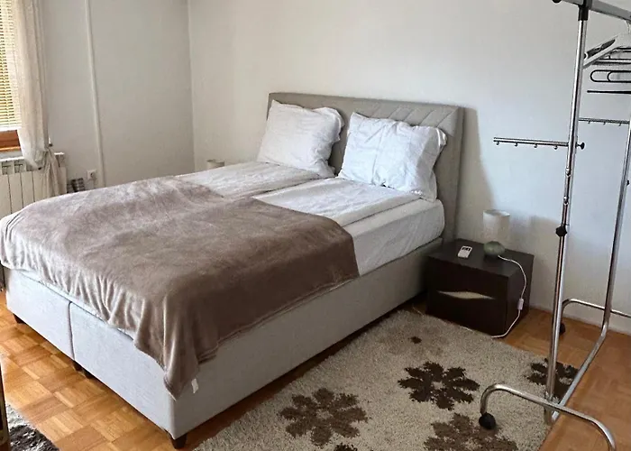 Apartmani Lejla